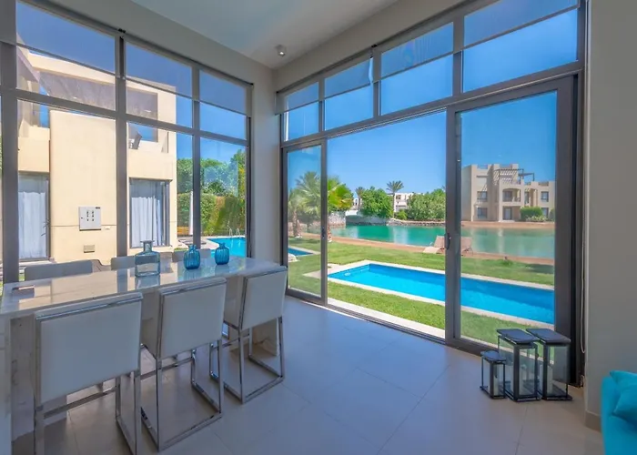 Villa Airy & Bright 4br In Tawila, El Gouna, Private Pool & Lagoon Access
