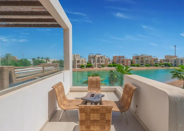 Villa Airy & Bright 4br In Tawila, El Gouna, Private Pool & Lagoon Access