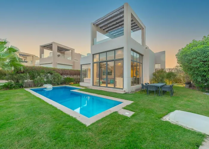 Villa Airy & Bright 4br In Tawila, El Gouna, Private Pool & Lagoon Access