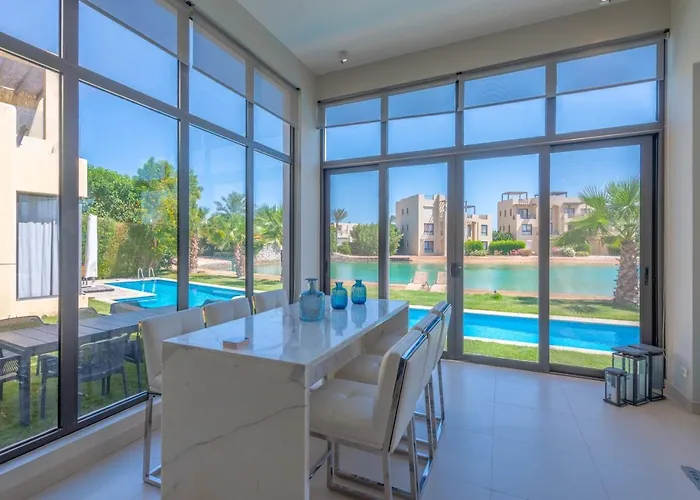 Villa Airy & Bright 4br In Tawila, El Gouna, Private Pool & Lagoon Access *