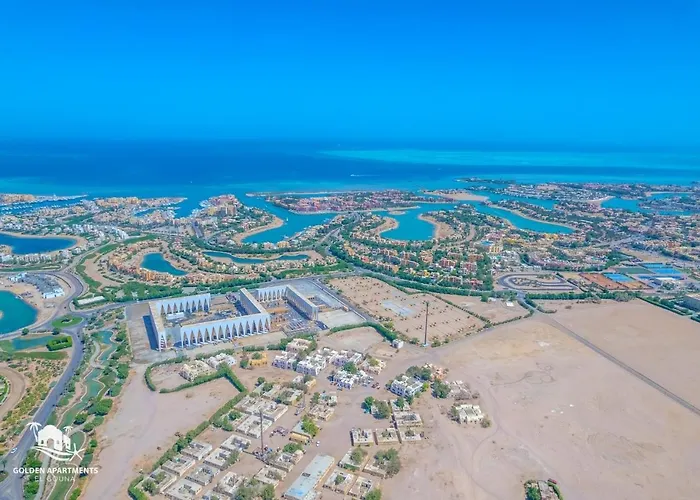 Airy & Bright 4br In Tawila, El Gouna, Private Pool & Lagoon Access Villa